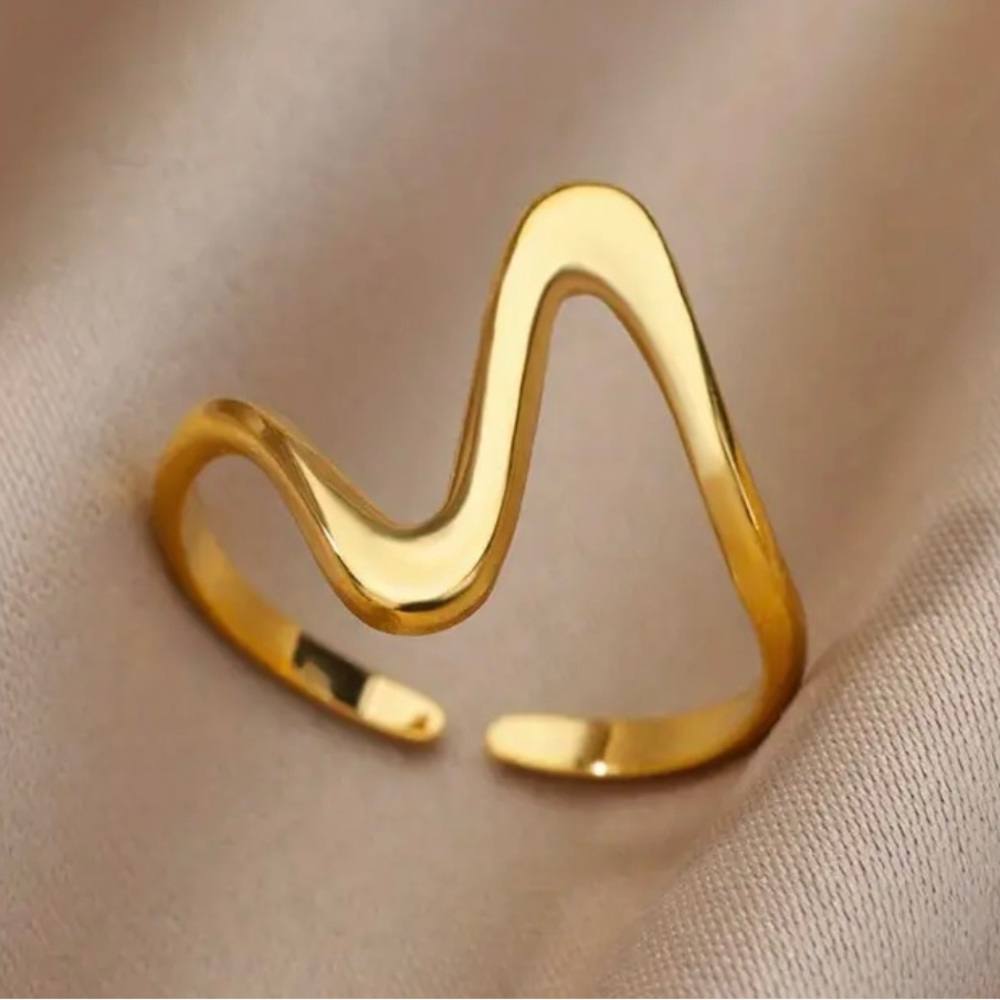 Zig Zag Rings - Picture 3 of 5